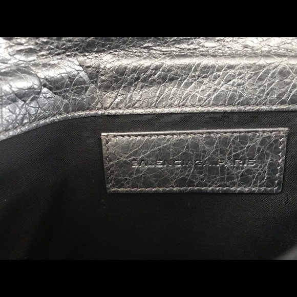 Vintage Metallic Balenciaga Envelope Clutch - Picture 5 of 10